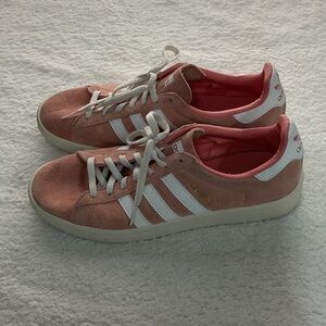 Woman’s adidas campus Suede Pink and White Sneakers